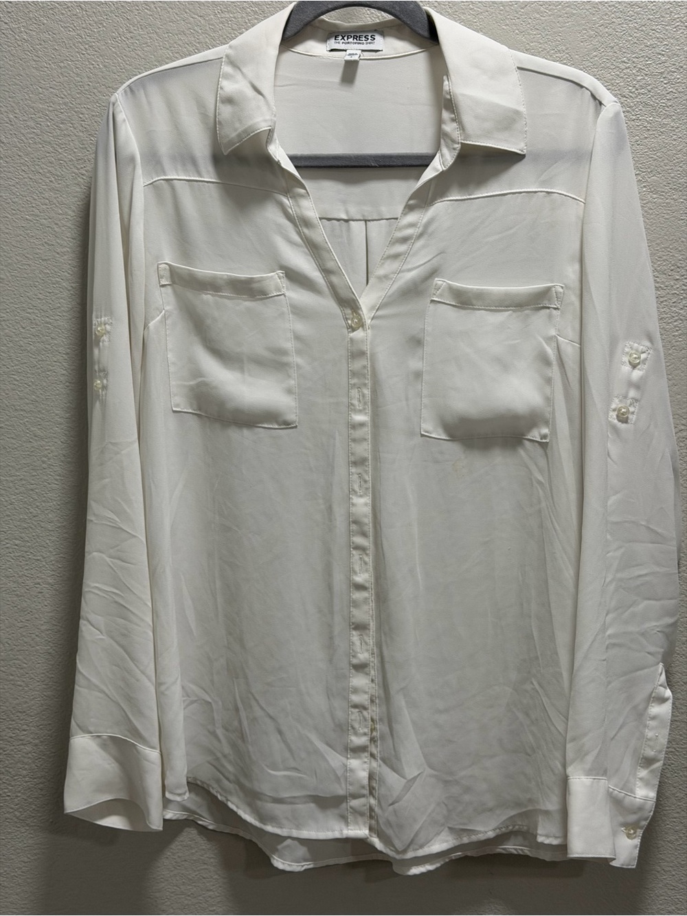 Express Off-White Long Sleeve Button-Down Shirt